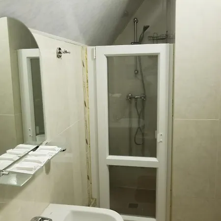 Рута Hotel Tatariv